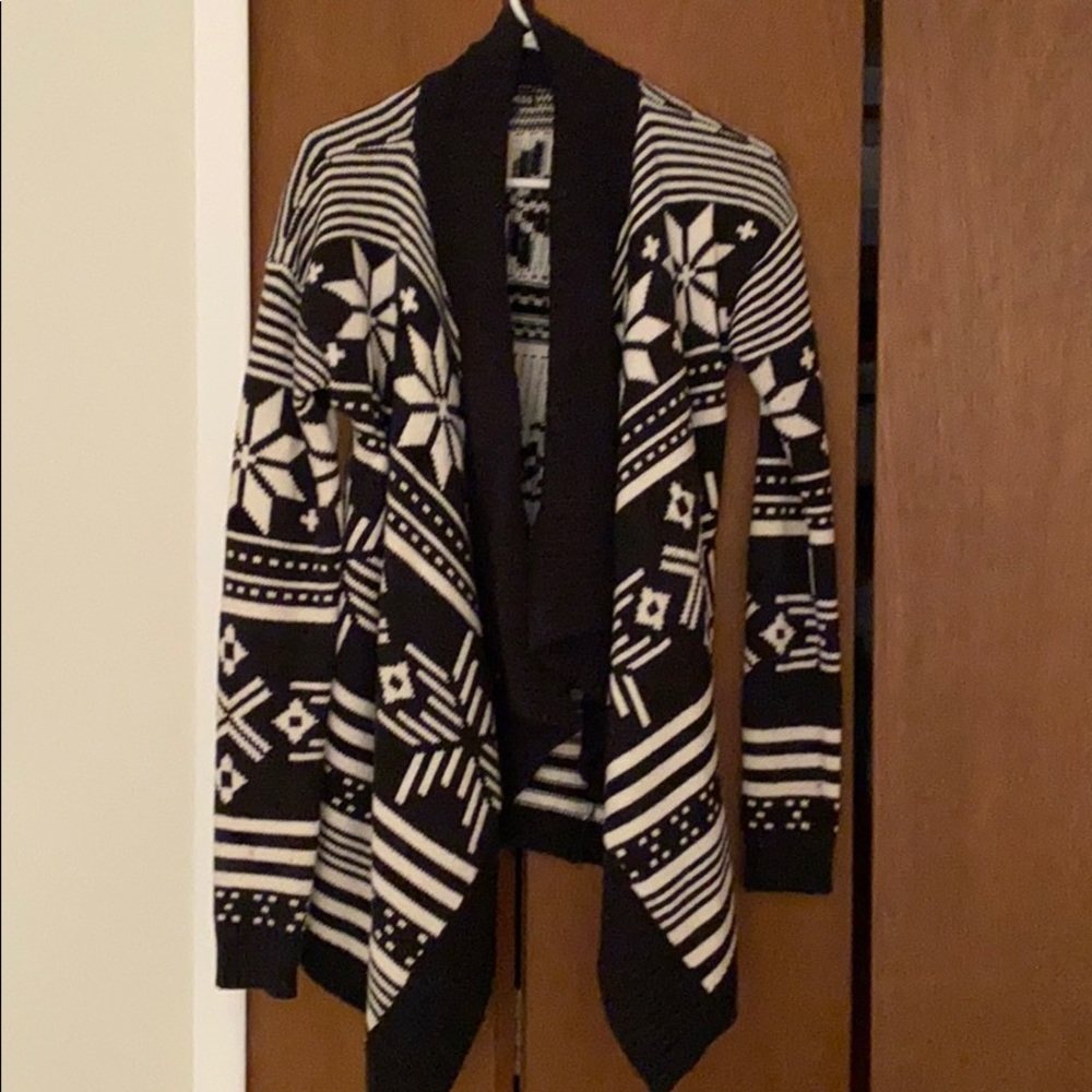 Fair Isle Thick Cardigan‎